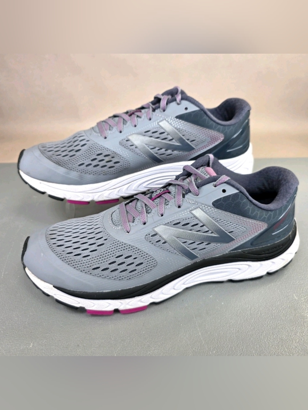 New Balance Women's Gray and Pink Lace-Up Running Sneakers